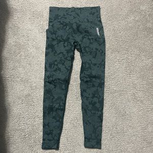 Gymshark Adapt Camo leggings